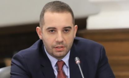 Очаквам през април личните лекари да получат и РНК ваксини